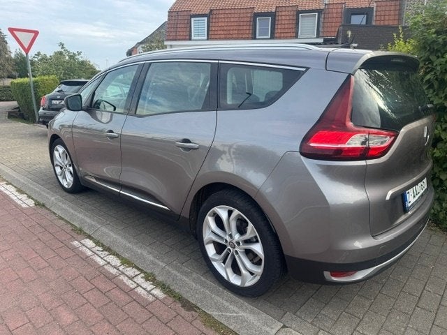 Renault Grand Scénic 1.5d AUTOMAAT 7Zit Nw model 1J GARANTIE, Auto's, Automaat, Dealer onderhouden, Monovolume, Lane Keeping Assist