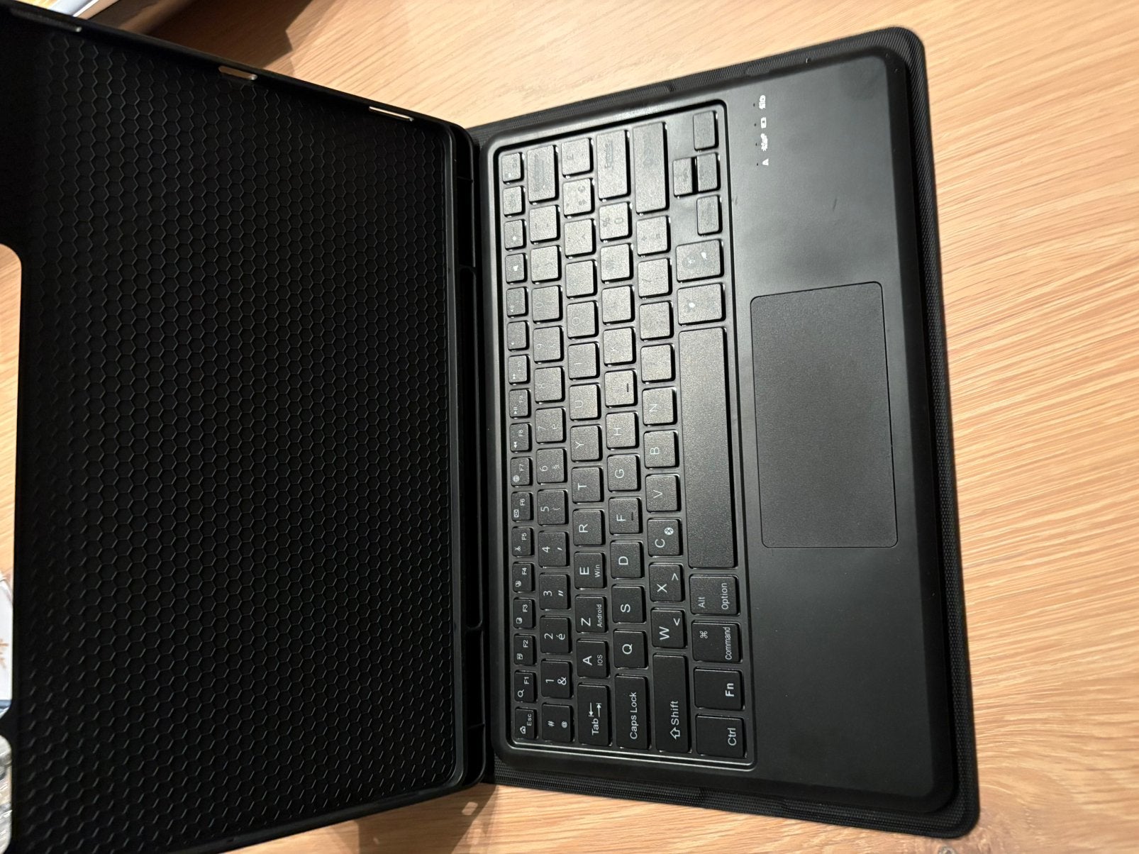 SAMSUNG GALAXY TAB S9 FE+ cover-toetsenbord, Ophalen of Verzenden, Nieuw, TAB S9 FE+, Bescherming voor- en achterkant