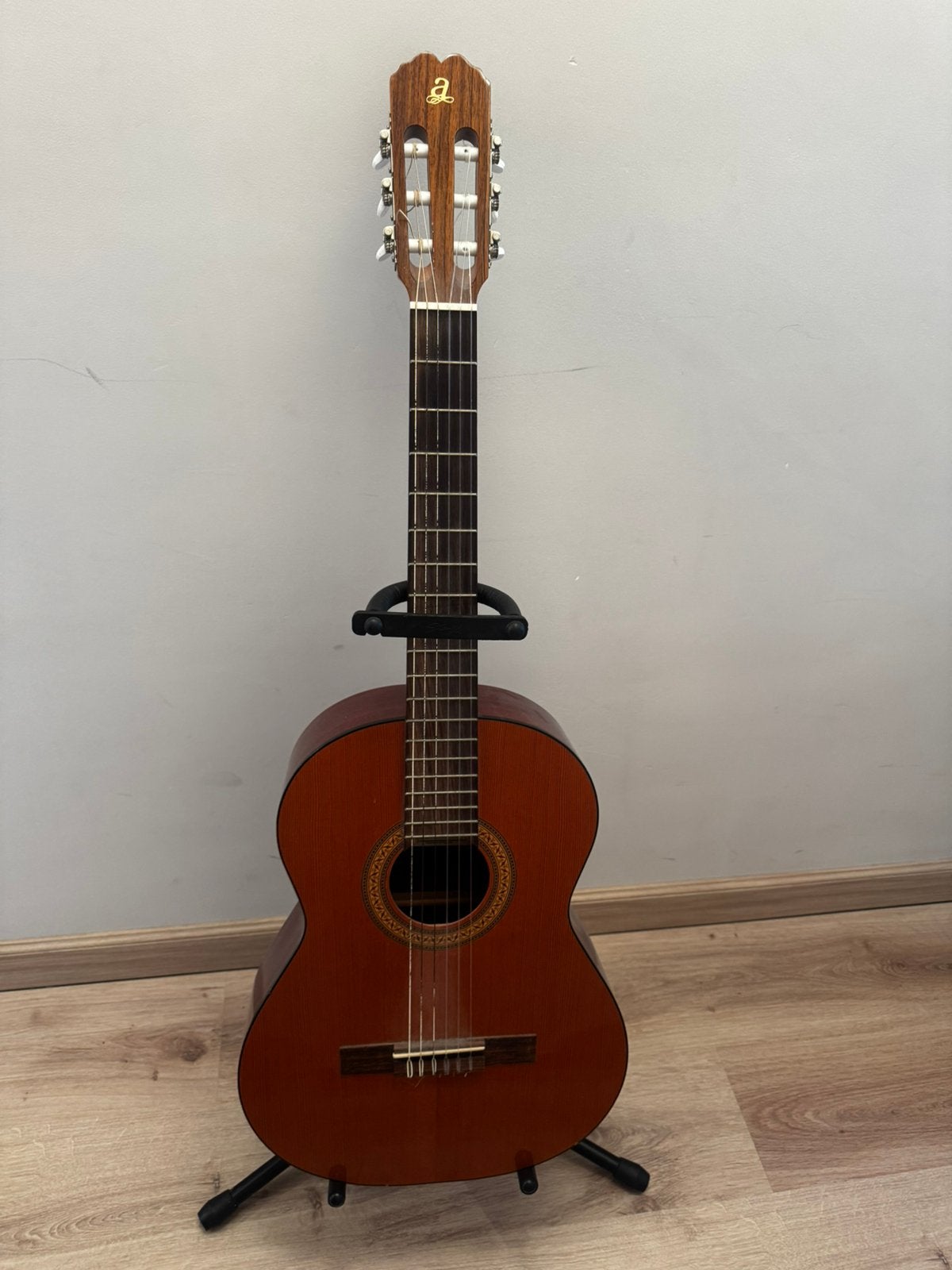 Gitaar admira paloma, Muziek en Instrumenten, Ophalen, Zo goed als nieuw, Klassieke of Spaanse gitaar