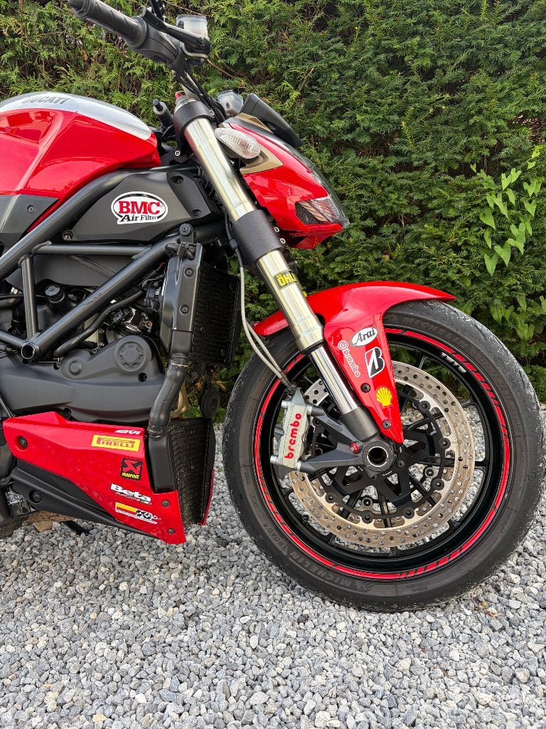 Ducati streetfighter 1098 très propre termignoni !! 30000km, Motos, 2 cylindres, Particulier, 1098 cm³, Éclairage LED