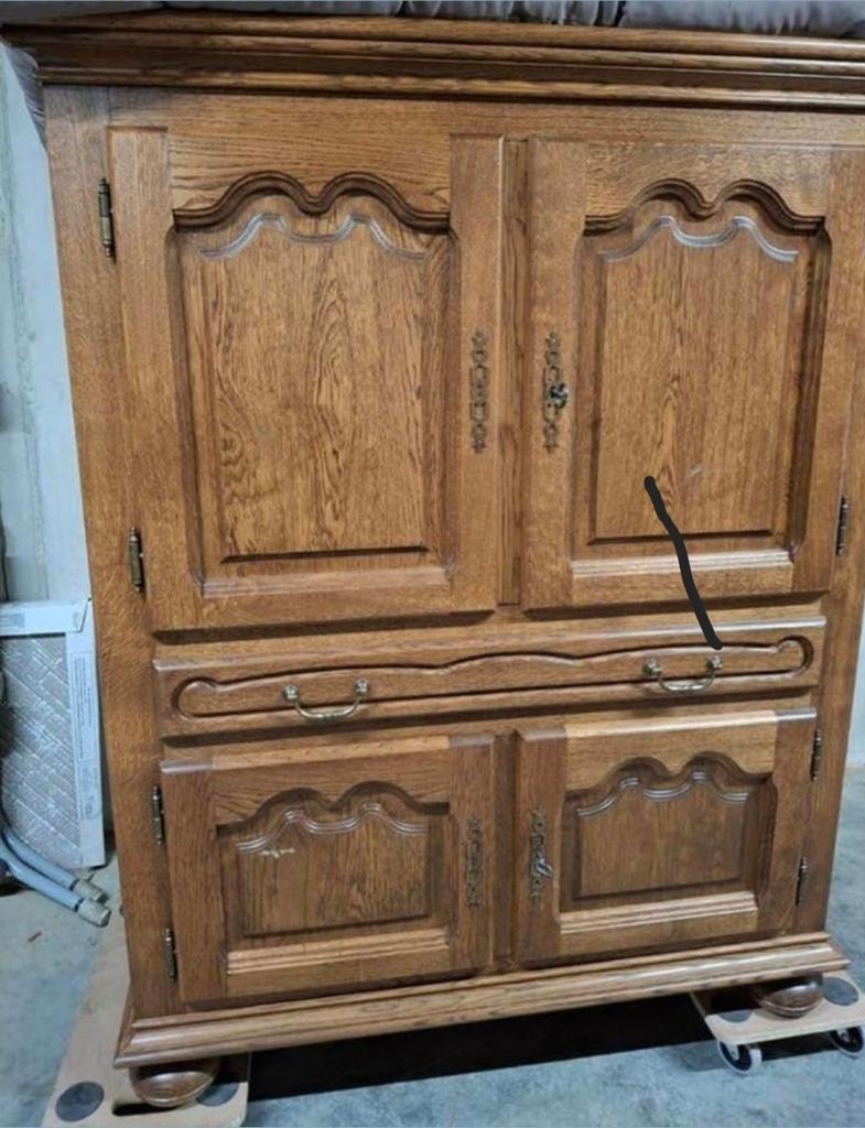 Gratis kast, kledingkast antiek retro vintage, Ophalen