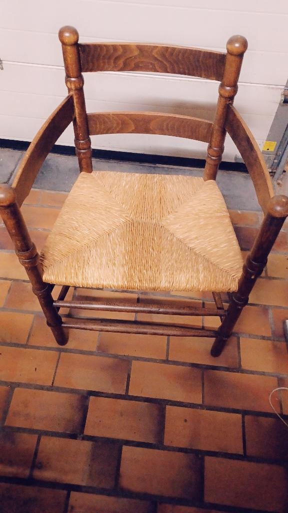 Fauteuil en bois assise en paille ( 1 ), Enlèvement