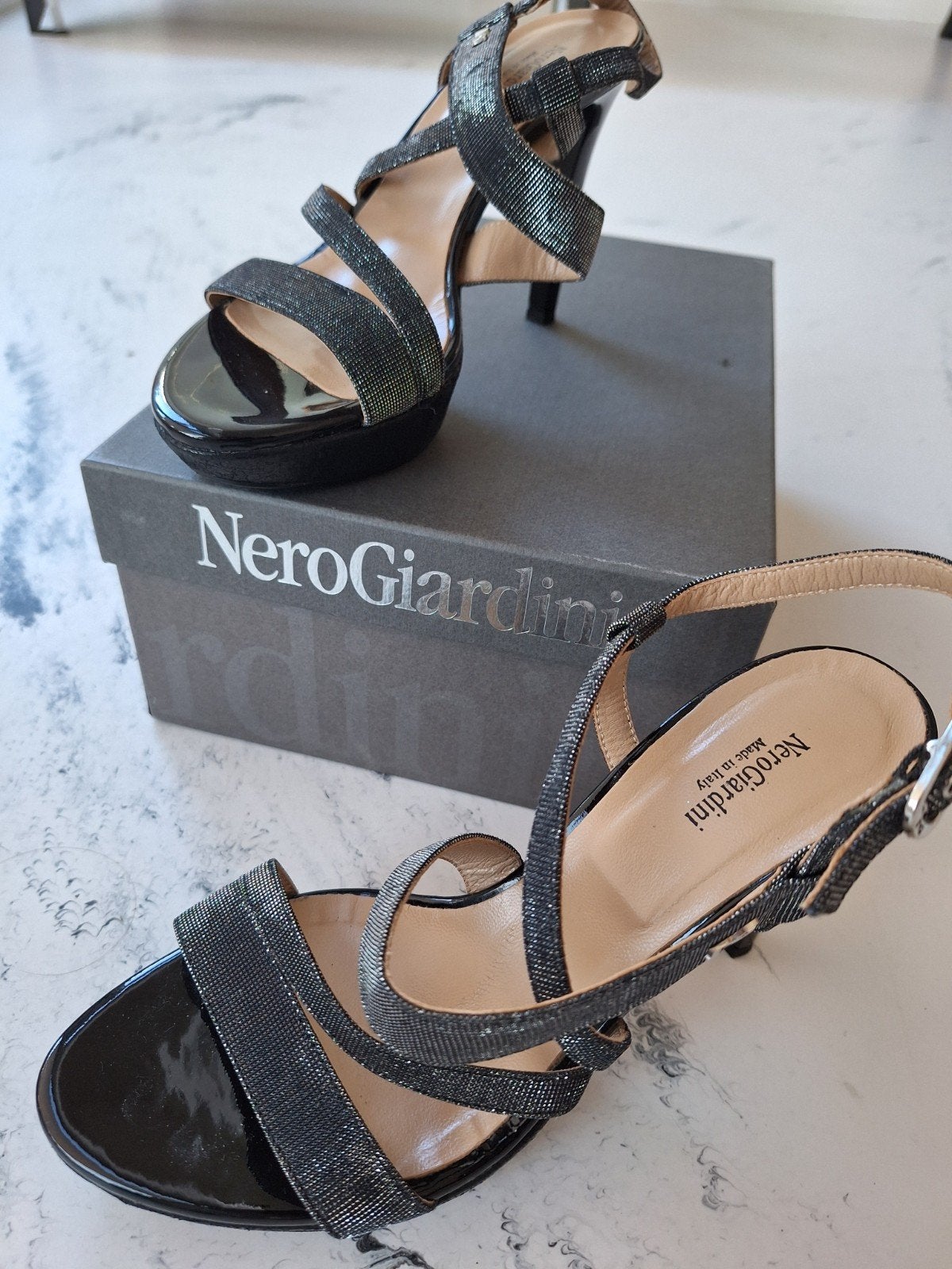 Chaussures Nero Giardini, Neuf, Enlèvement, Nero Giardini, Noir