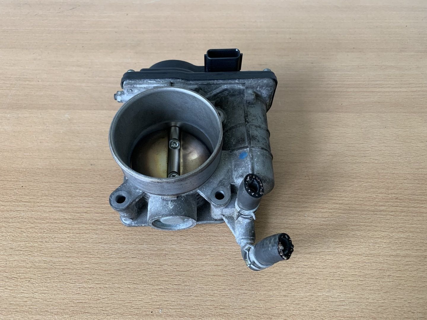 gasklephuis renault megane III Laguna 2.0 16V 2008 tot 2015, Autos : Pièces & Accessoires, Systèmes à carburant, Renault, Utilisé