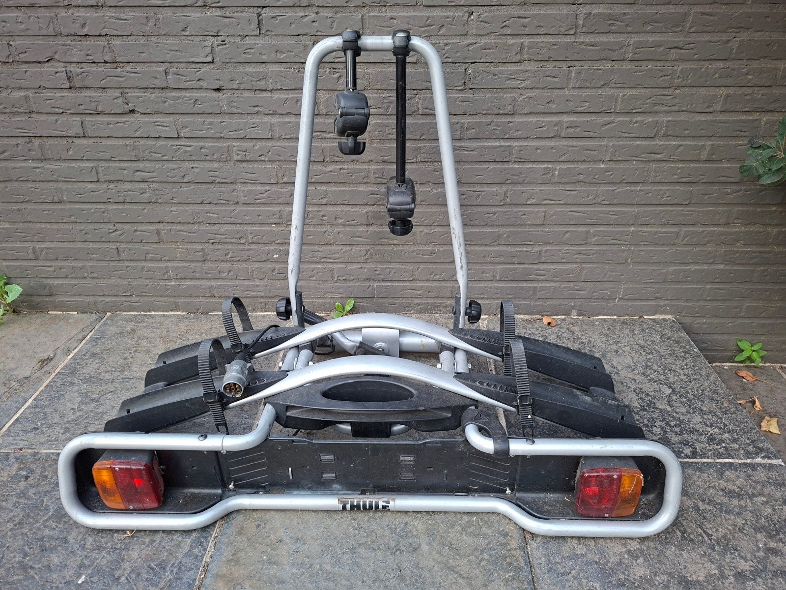 Thule fietsendrager voor twee fietsen, Ophalen, 2 fietsen, Trekhaakdrager