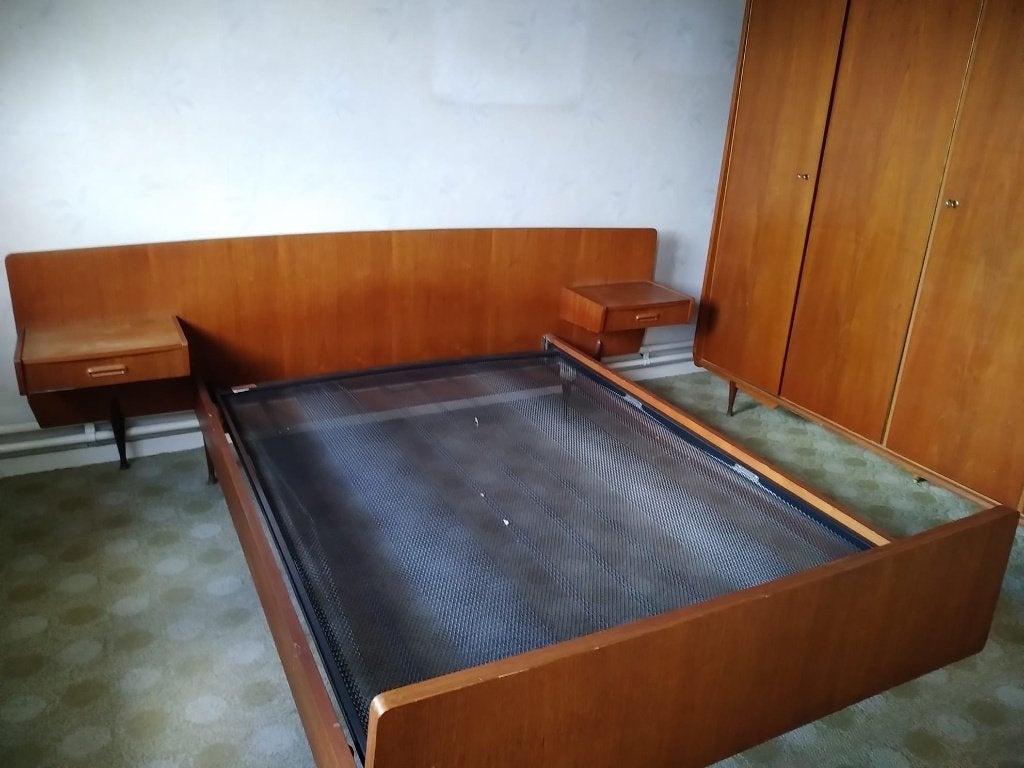 Bed, Huis en Inrichting, Slaapkamer | Bedden, Ophalen, Gebruikt, Bruin, 140 cm