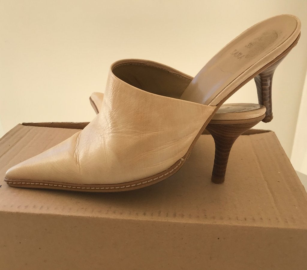 Chaussures Zara (mules), Enlèvement, Comme neuf, Beige