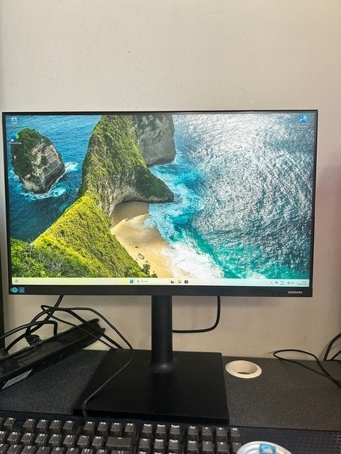 Samsung F24T450FQR 24 inch Full HD IPS monitor 75Hz, HD, IPS, Connexion casque, 5 ms ou plus