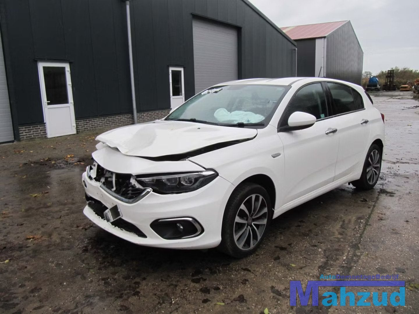 FIAT TIPO HATCHBACK ZWART INTERIEUR COMPLEET, Gebruikt, Stellantis Europe S.p.A., Info@stellantis.com, Corso Giovanni Agnelli 200
10135  Turin, IT