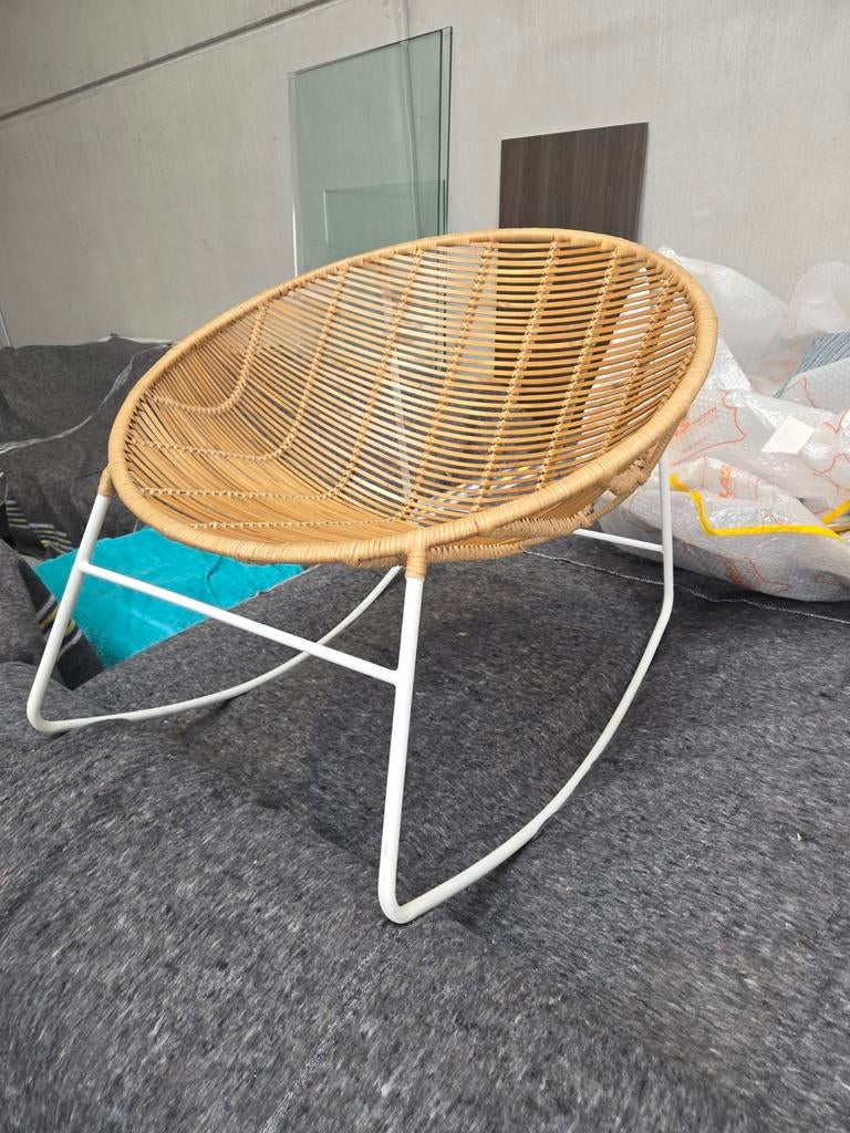 Stoeltje Maison du Monde, Huis en Inrichting, Ophalen