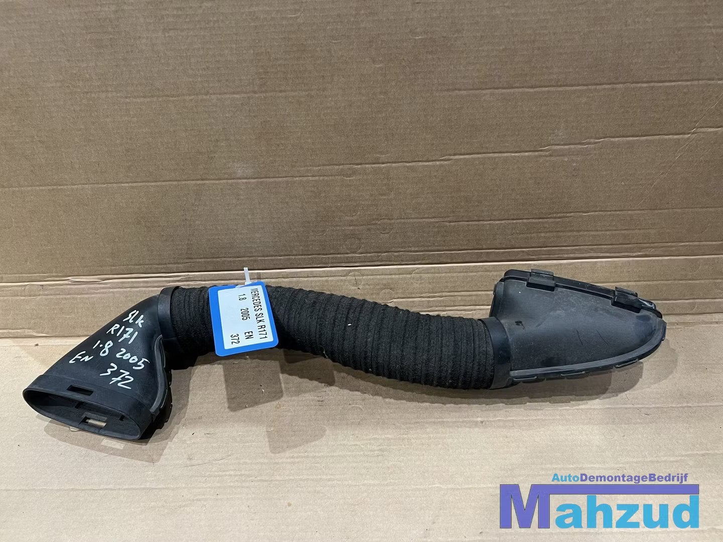 MERCEDES SLK R171 1.8 aanzuigbuis luchtslang, Gebruikt, Mercedes-Benz AG, Mercedes-Benz, Mercedesstrasse 120
70372  Stuttgart, DE