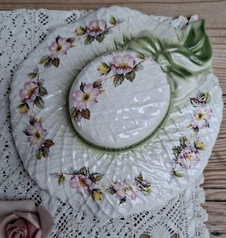 Keramieke hoed, roze bloemen, Holly Hobbie stijl, Antiek en Kunst, Ophalen of Verzenden