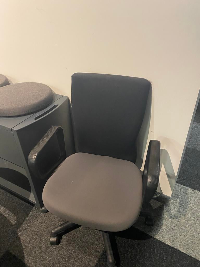 Interstuhl Goal ergonomische bureaustoel Nieuw - €200, Gris, Enlèvement, Utilisé, Chaise de bureau