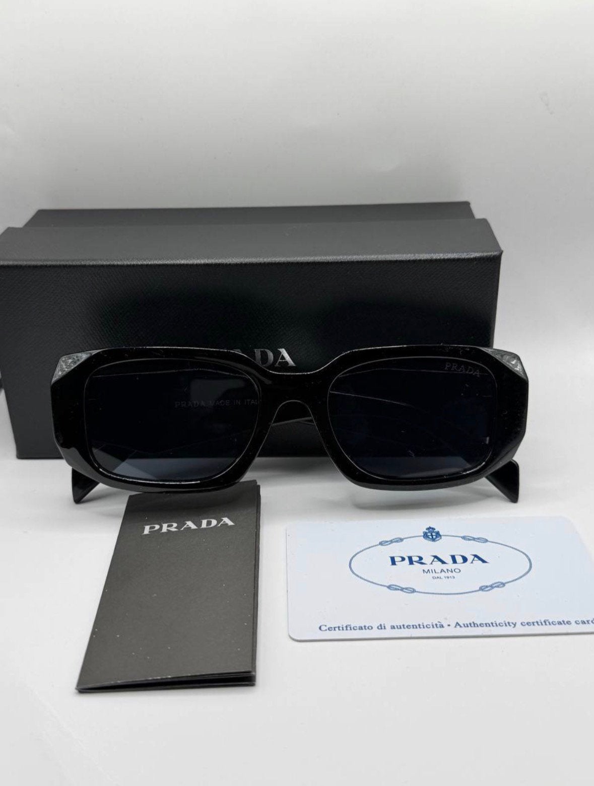 Prada Zonnebril, Bijoux, Sacs & Beauté, Lunettes de Soleil & Lunettes | Hommes, Comme neuf, Lunettes de soleil, Envoi