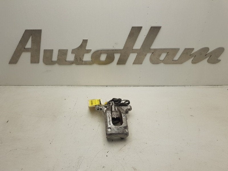 REMKLAUW RECHTS ACHTER Opel Corsa F (UB / UH / UP), Gebruikt, Opel