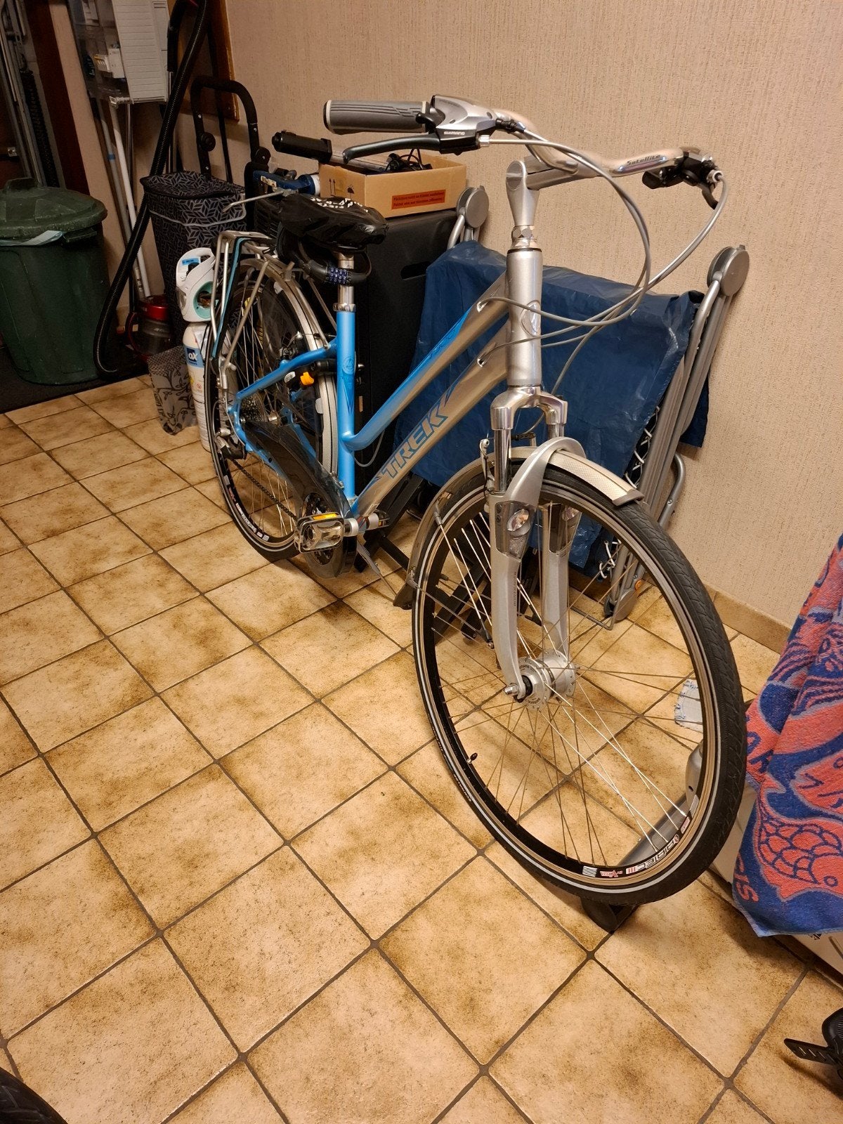 Damesfiets Trek 300, Ophalen
