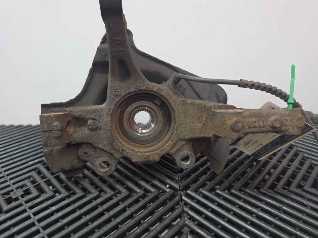 FUSEE AVANT GAUCHE Fiat Punto Evo (199) (|51776378|), FCA Germany GmbH, IPC D1-09 Bahnhofsplatz
65423  Rüsselsheim am Main, DE