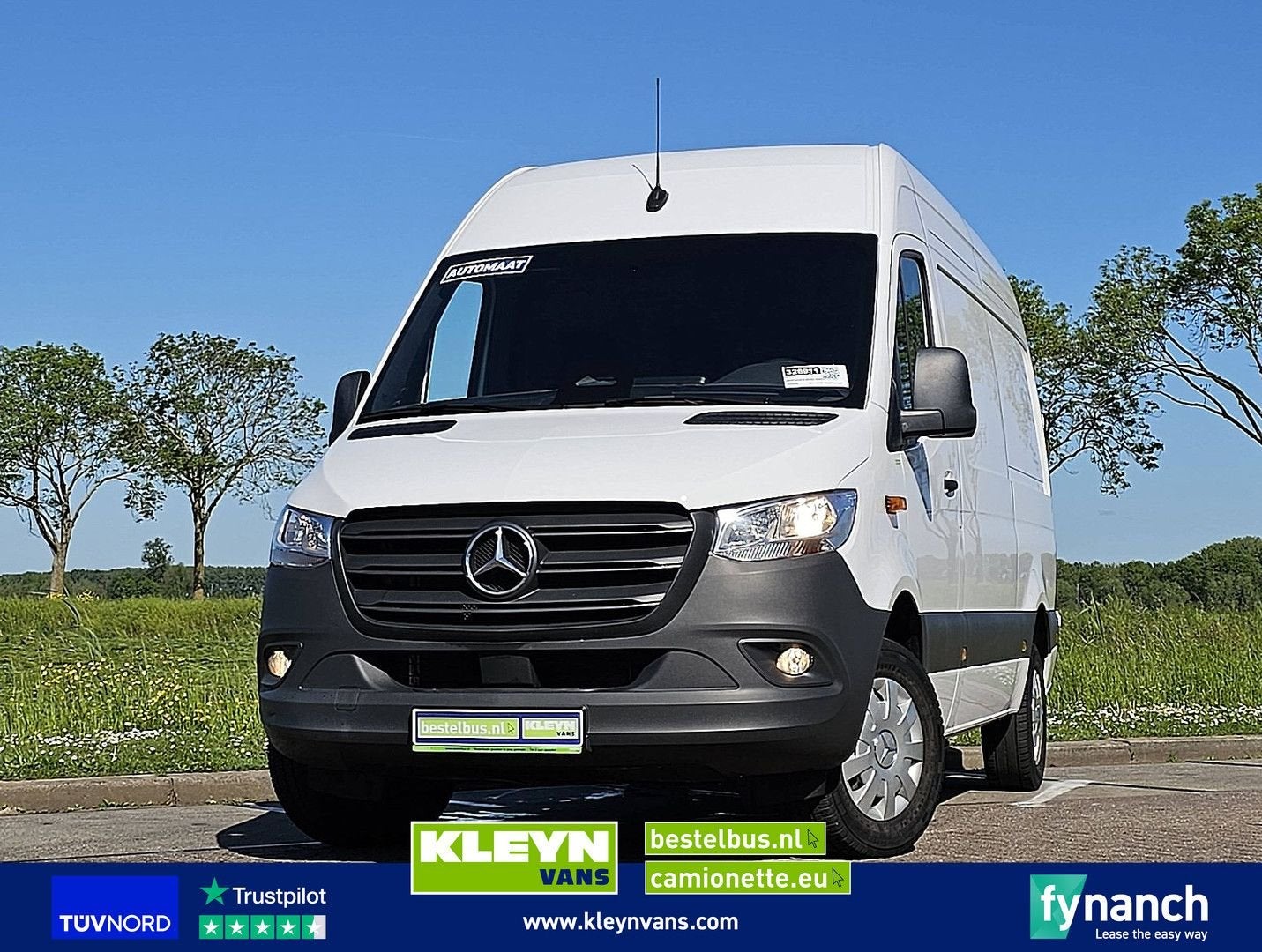 Mercedes-Benz SPRINTER 317 L2H2 Mbux RWD Euro6!, Autos, Camionnettes & Utilitaires, Entreprise, ABS, Air conditionné, Verrouillage central