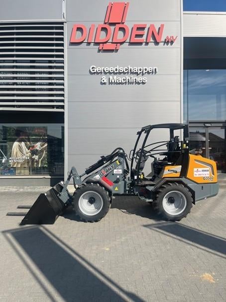 GIANT G3500 XTRA Nieuw!, Articles professionnels, Enlèvement, Chargeuse sur pneus ou Chouleur