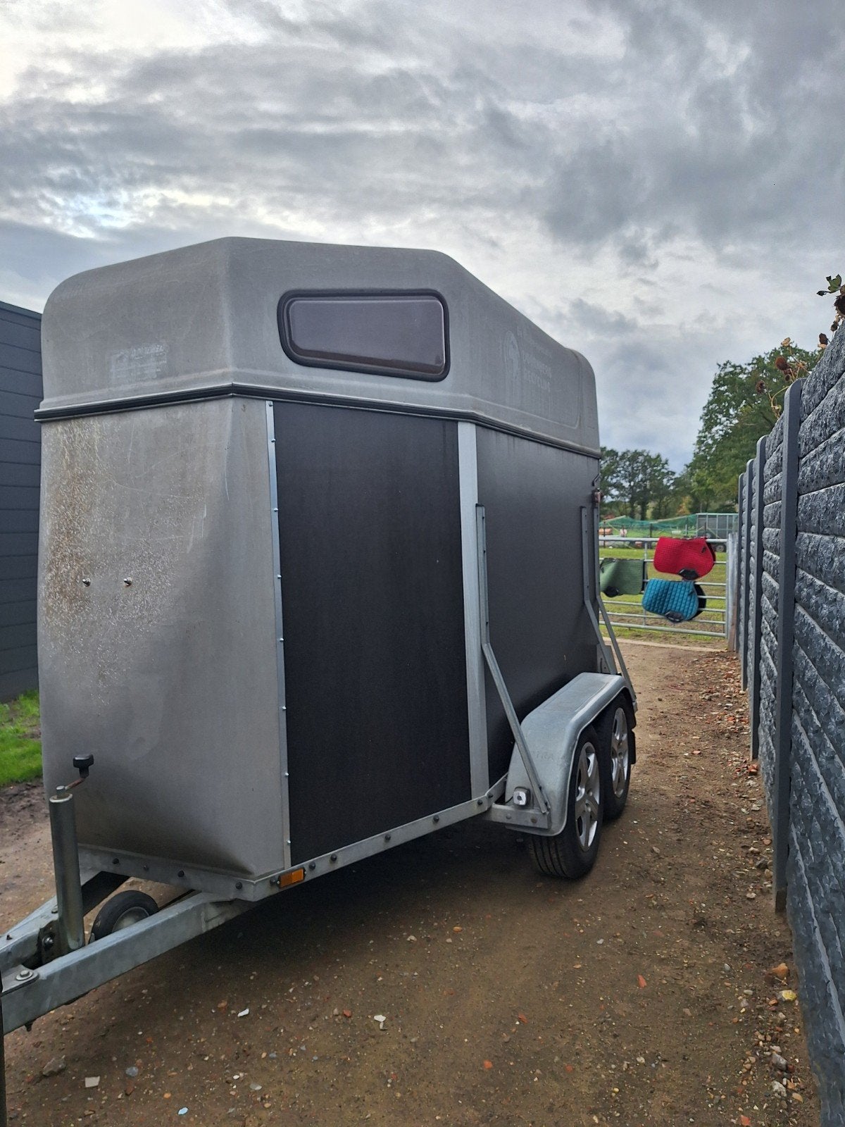 Hotra VT20 aanhangwagen, Enlèvement, Utilisé, Autres matériaux, Remorque 1½ cheval