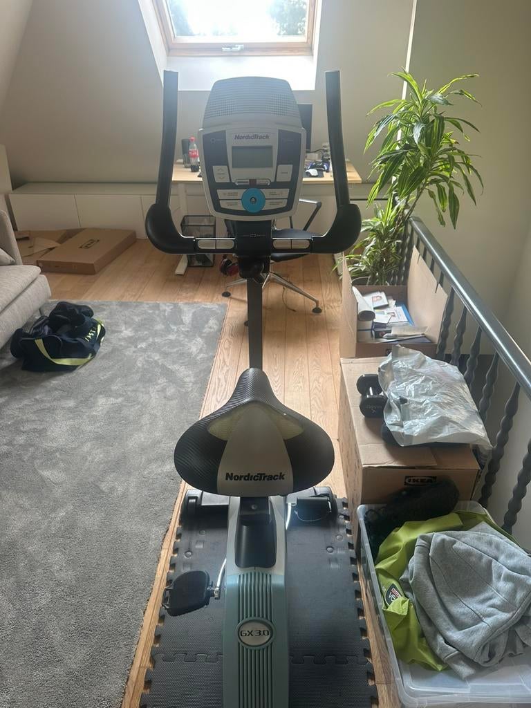 Vélo d’appartement, Vélos & Vélomoteurs, Enlèvement ou Envoi, Comme neuf