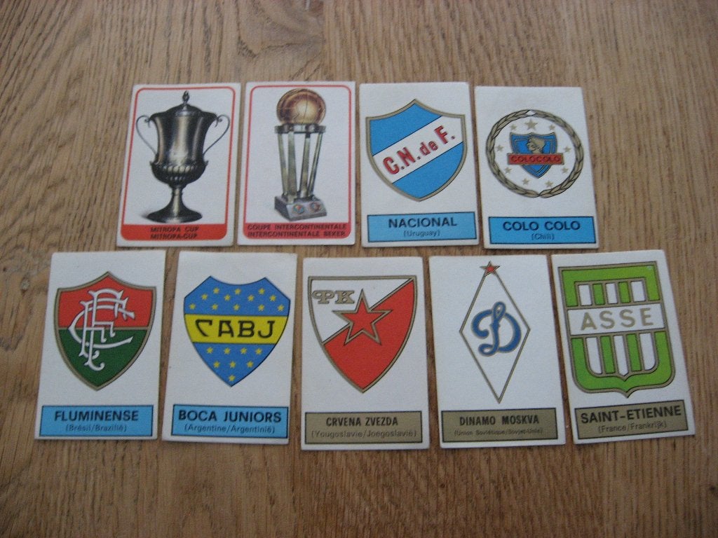 Panini Stickers Football 1972-73 Emblemen Clubs Bekers, Ophalen of Verzenden, Nieuw, Meerdere stickers
