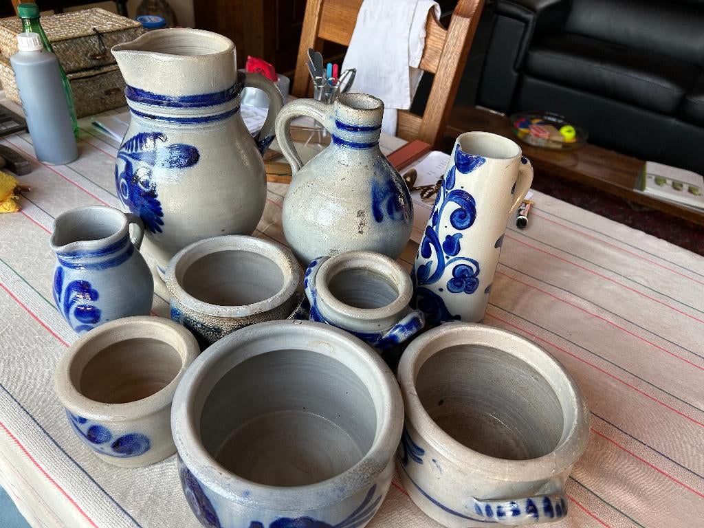 Aardewerken potten (grijs met blauwe schilderingen), Antiek en Kunst, Ophalen