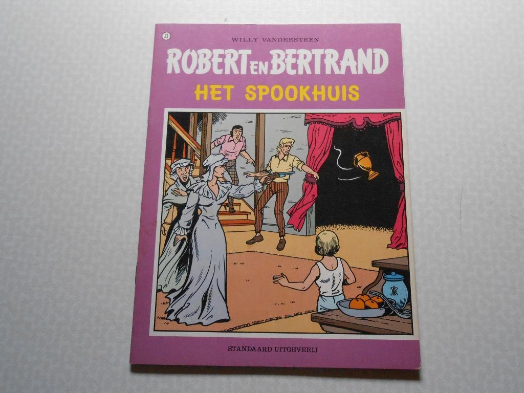 Robert en Bertrand 23 Het spookhuis 1979 ste druk., Boeken, Stripverhalen, Zo goed als nieuw, Eén stripboek, Ophalen of Verzenden