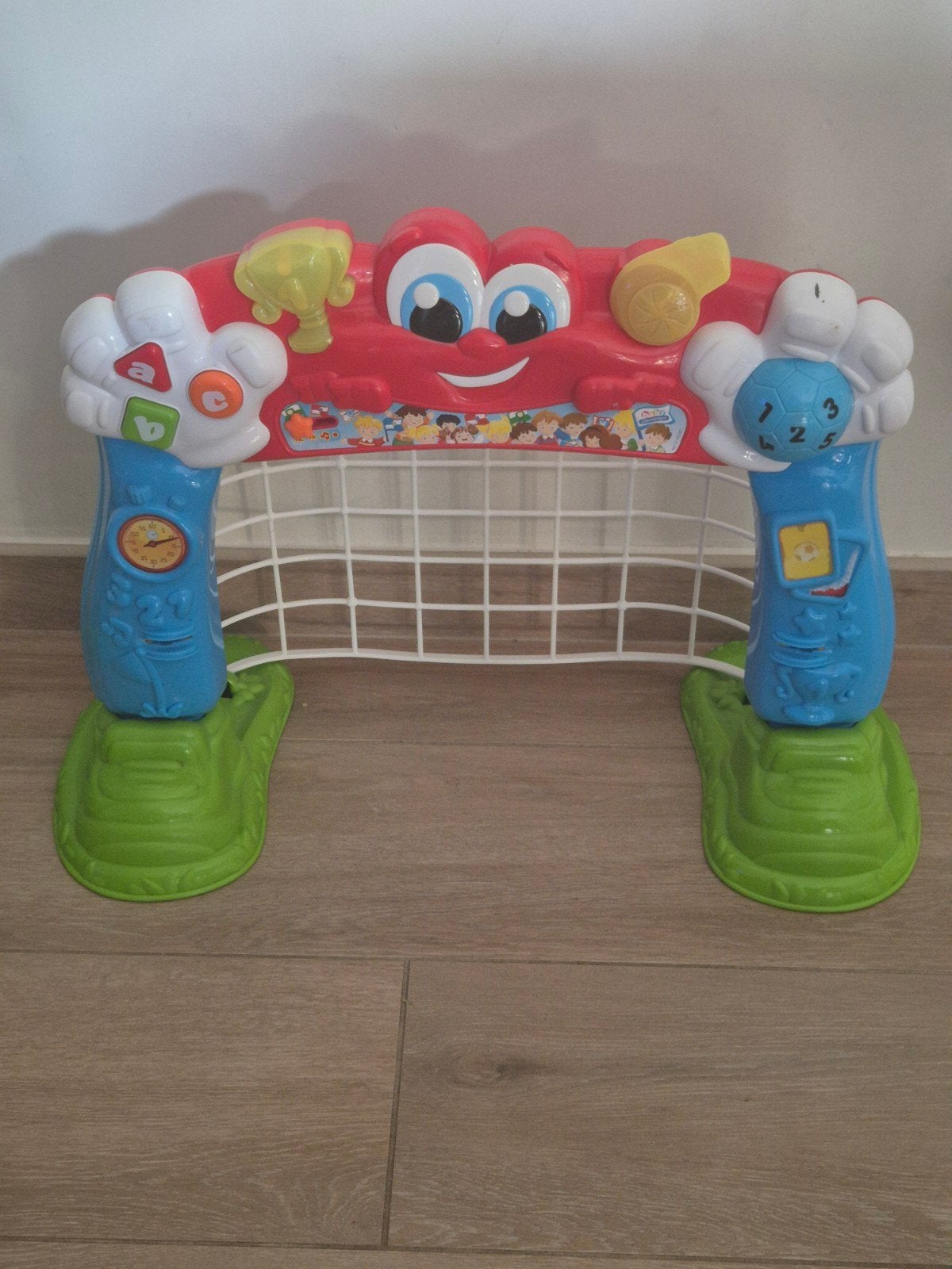 Zingende voetbalgoal baby clementoni, Kinderen en Baby's, Ophalen