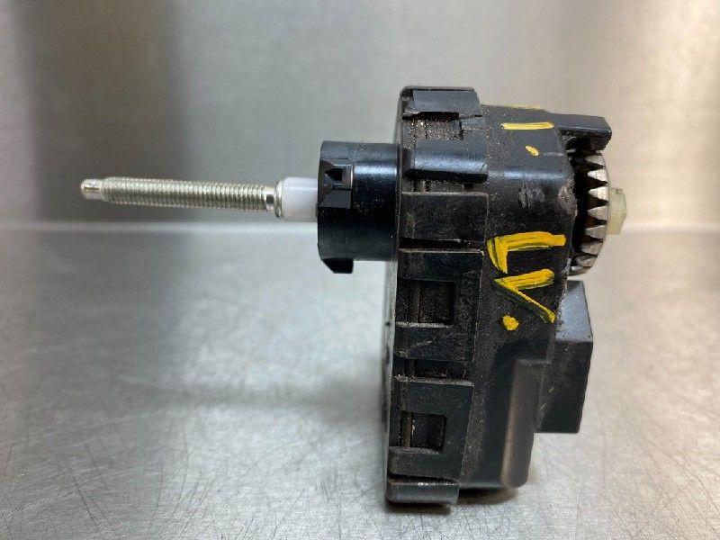 PHARE MOTEUR Toyota RAV4 (A4) (|TOYOTARAV4|), Utilisé, Toyota