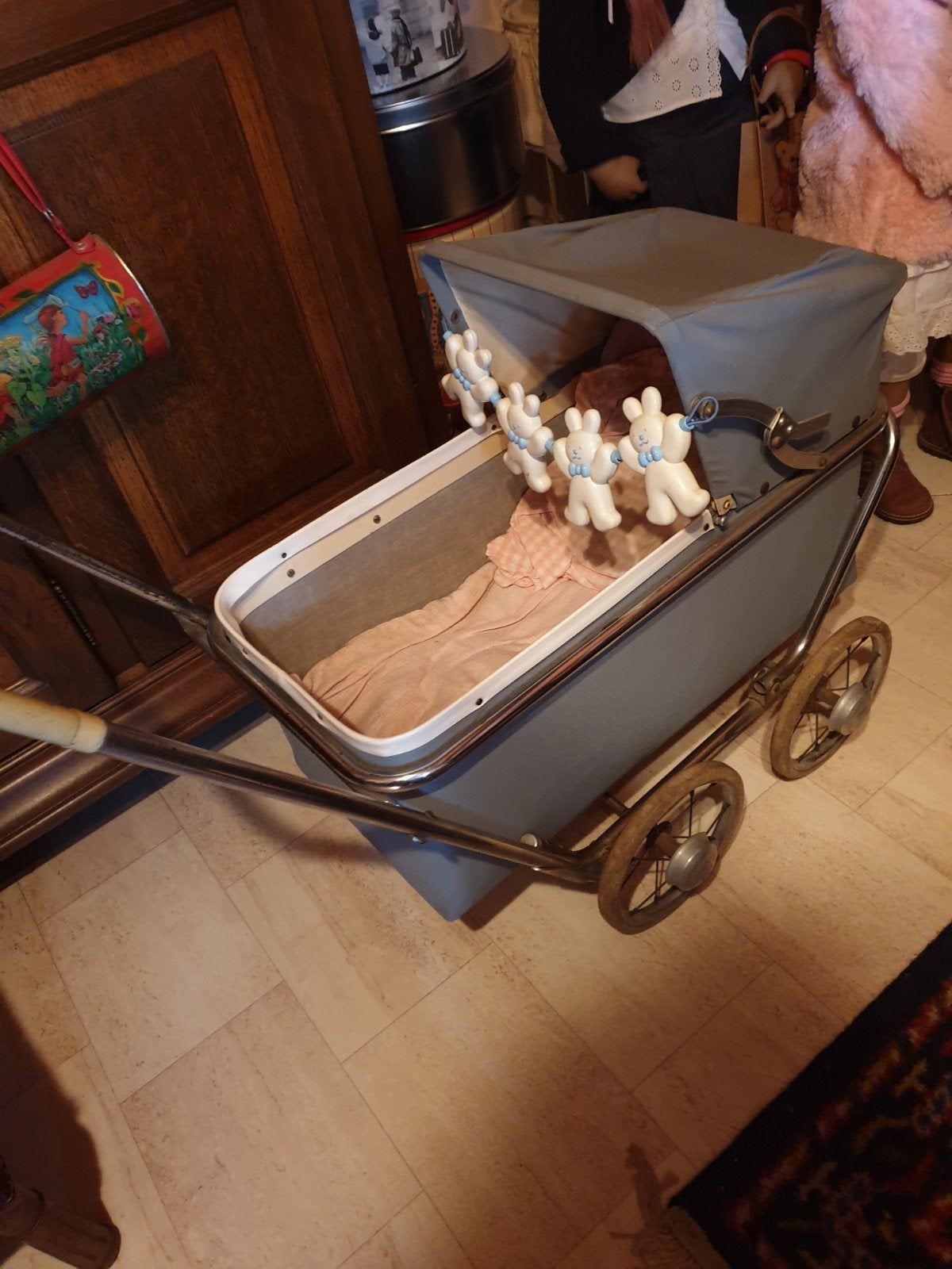 Retro poppenwagen in goede staat, Verzamelen, Ophalen of Verzenden