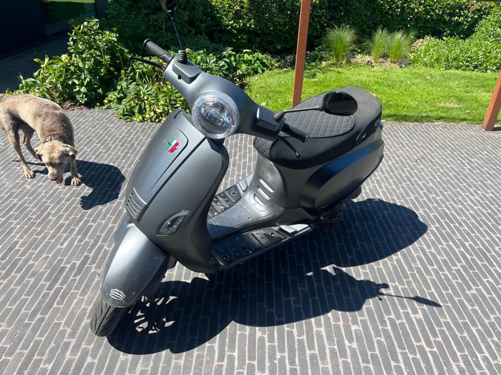 Gts toscane klasse B, Fietsen en Brommers, Scooters | Overige merken, Ophalen, Zo goed als nieuw