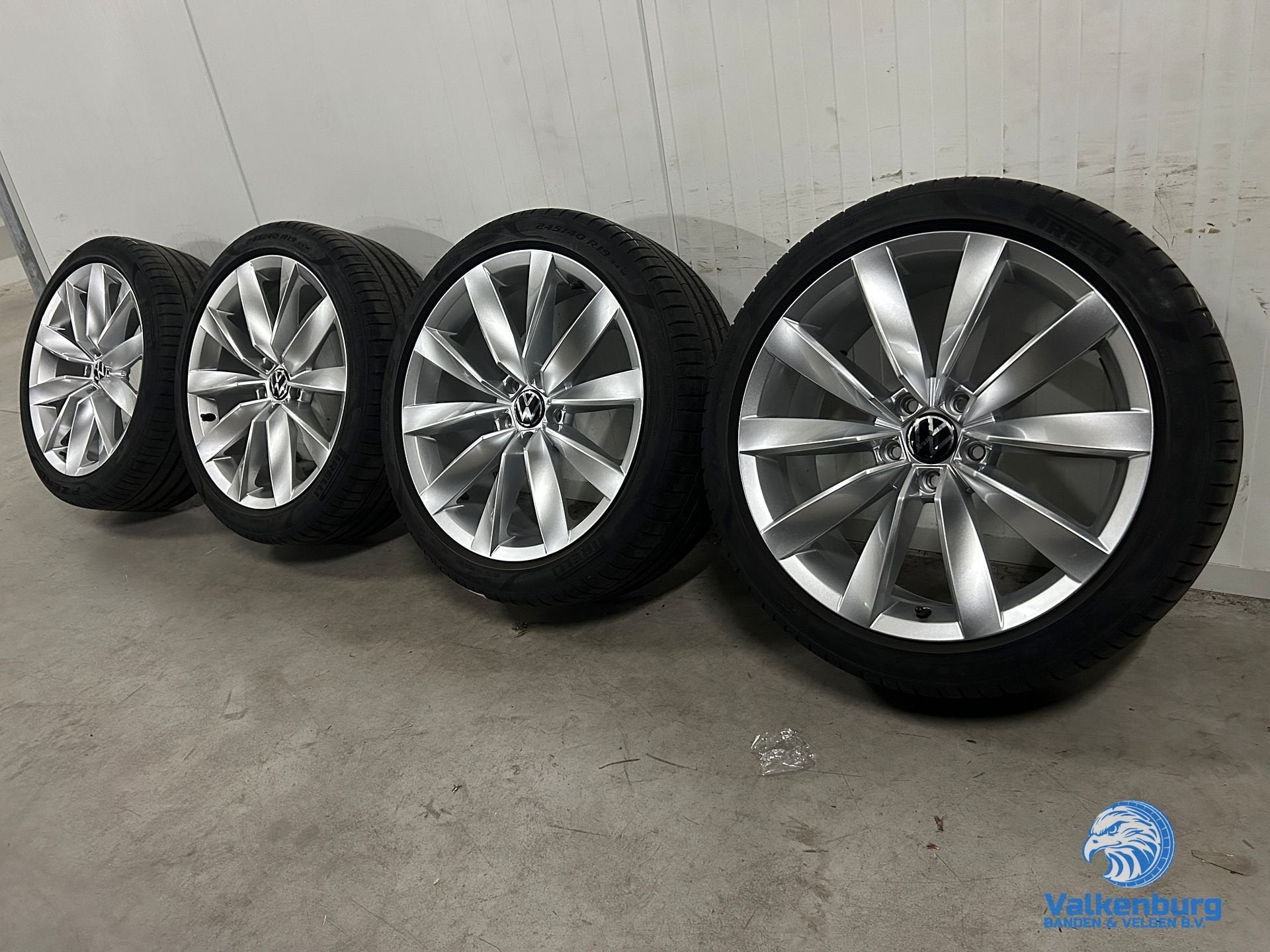 6-7mm! Originele VW Arteon Passat B8 Chennai 19 inch velgen, Auto-onderdelen, Banden en Velgen, 19 inch, -, -, Banden en Velgen