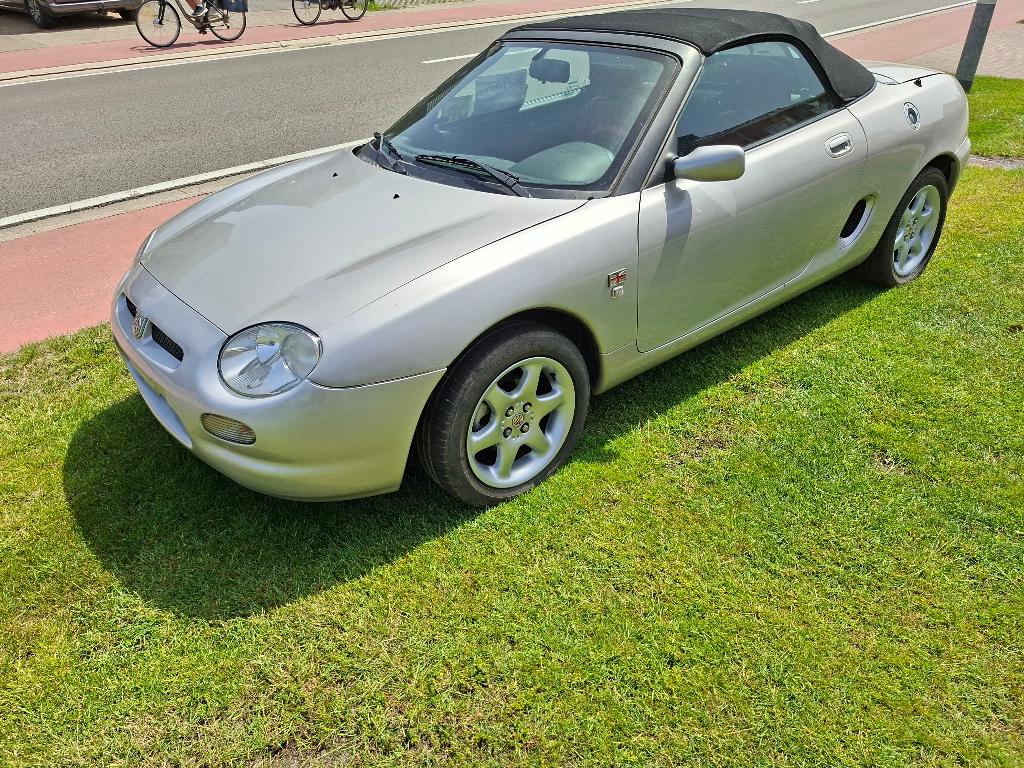 Mg f, Cuir, Achat, Boîte manuelle, 2 portes