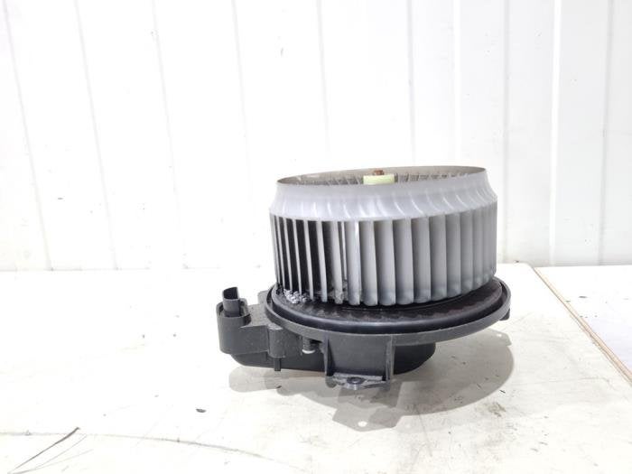 Moteur de ventilation chauffage d'un Toyota Avensis, -, 3 mois de garantie, Toyota, Utilisé