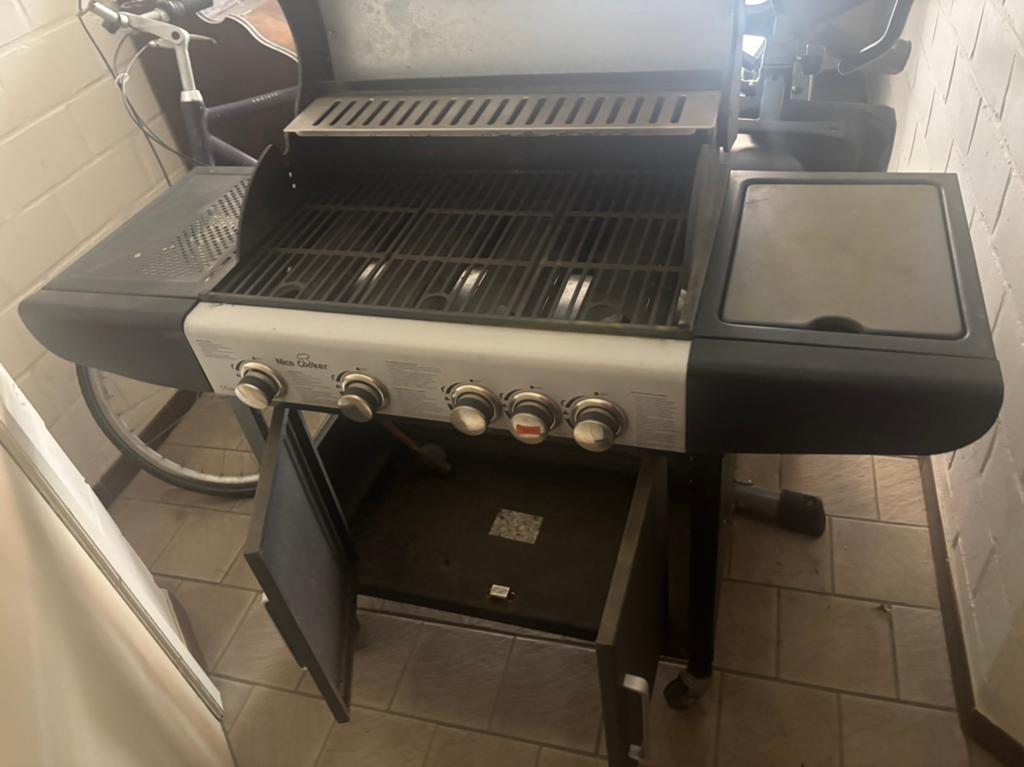 Gas bbq, Ophalen, Zo goed als nieuw