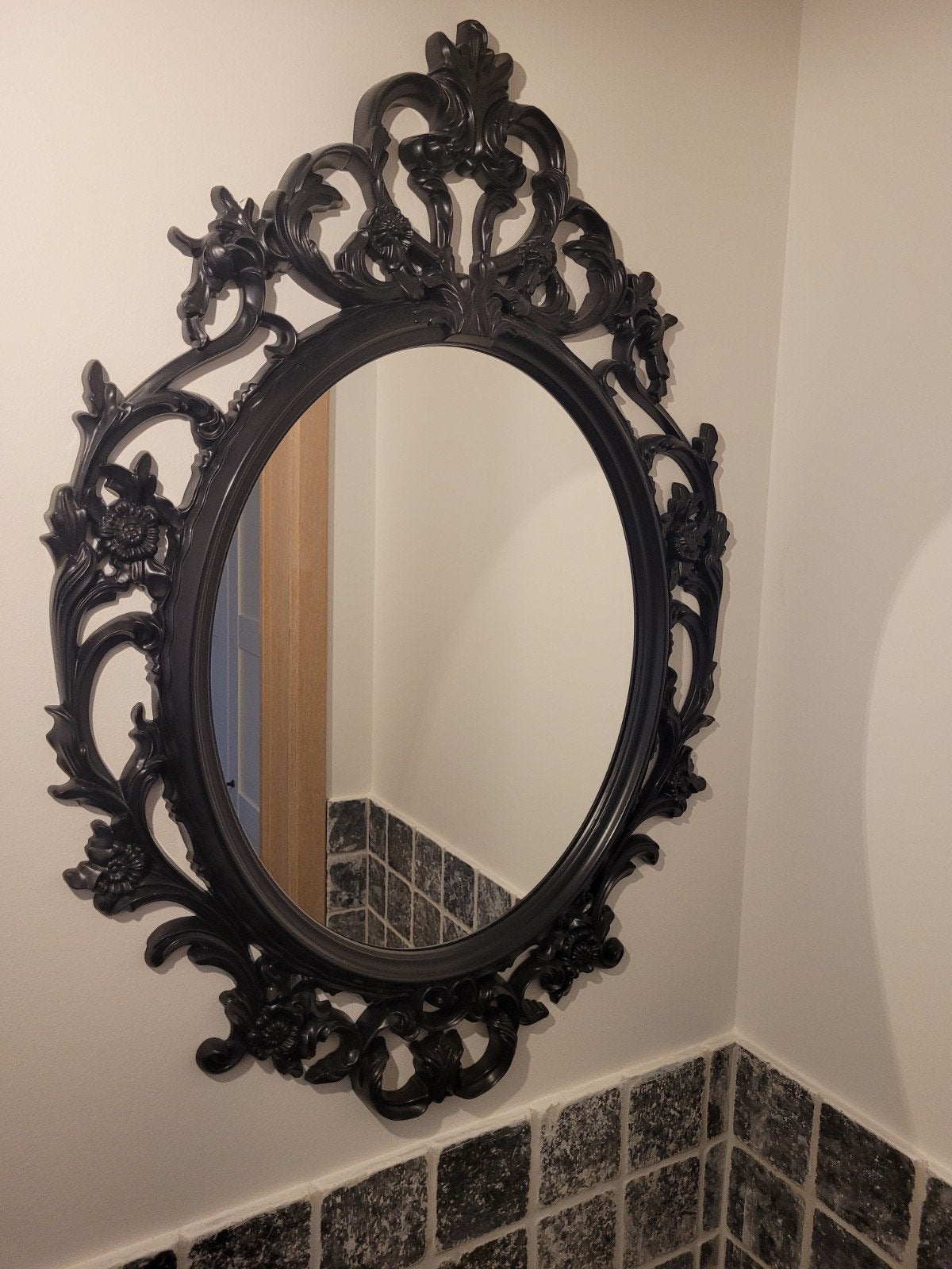 Spiegel ideaal voor in badkamer of toilet ruimte., Enlèvement