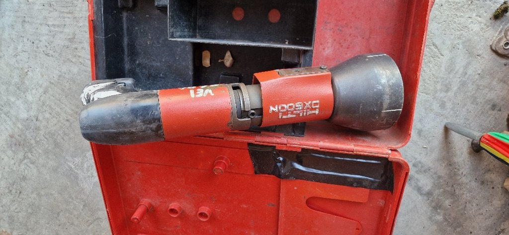 Hilti Schiethamer Hilti DX 450 + Hilti DX 600N, Ophalen of Verzenden, Gebruikt, Tacker/nietmachine, Hilti