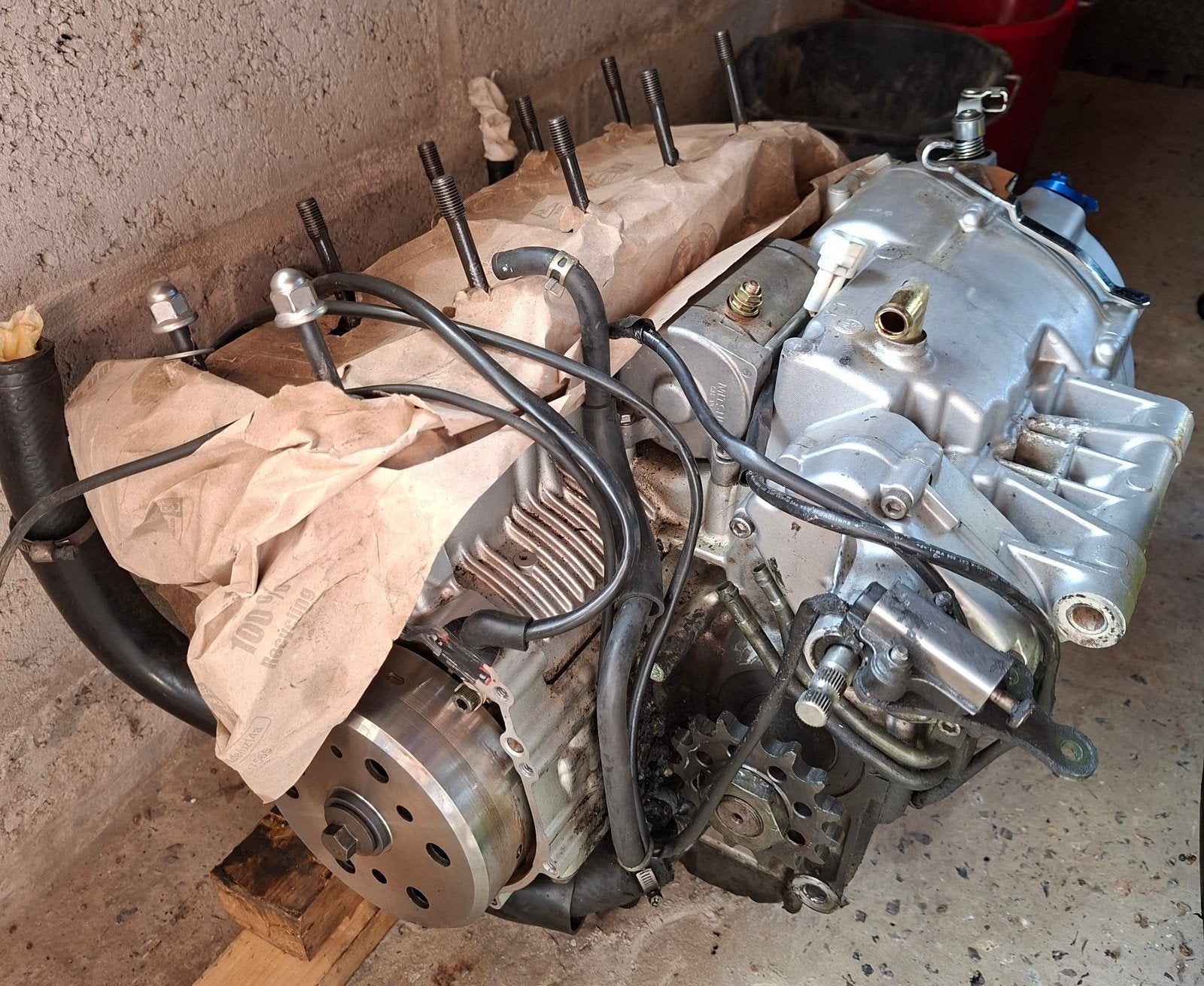 Moteur a nettoyer et réparer distribution yamaha fazer fzs 1, Ophalen