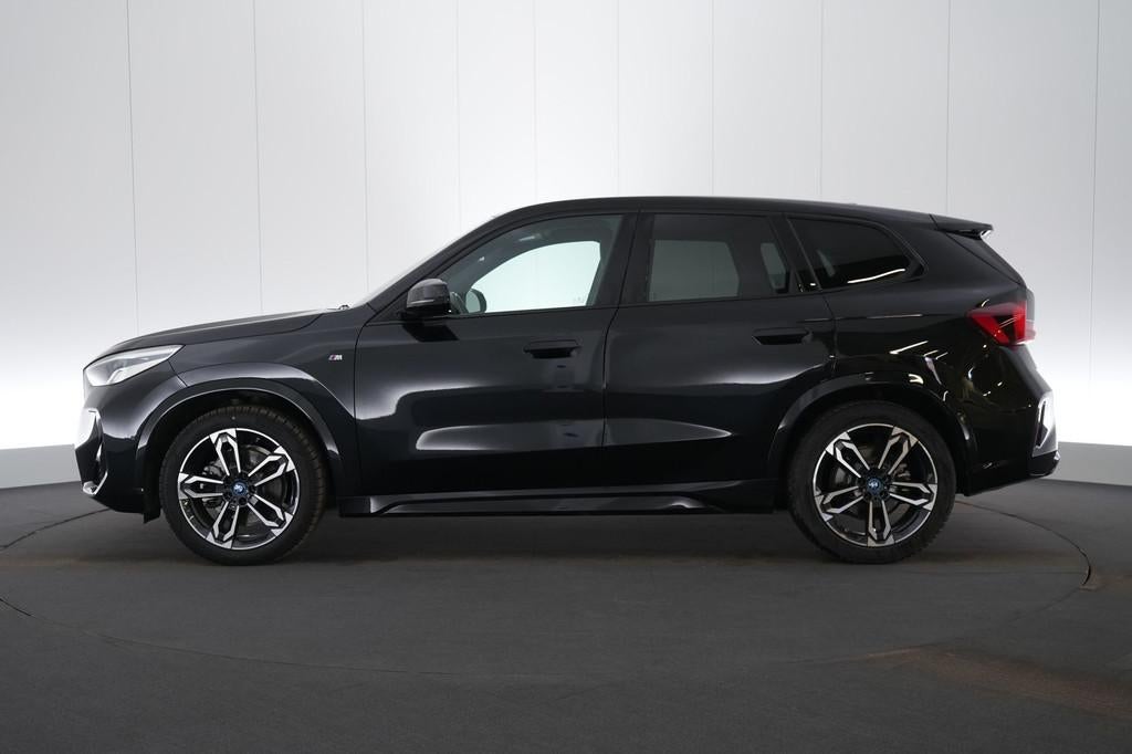 (2ECD202) BMW IX1, Auto's, BMW, Automaat, 230 kW, Gebruikt, 2 Reeks