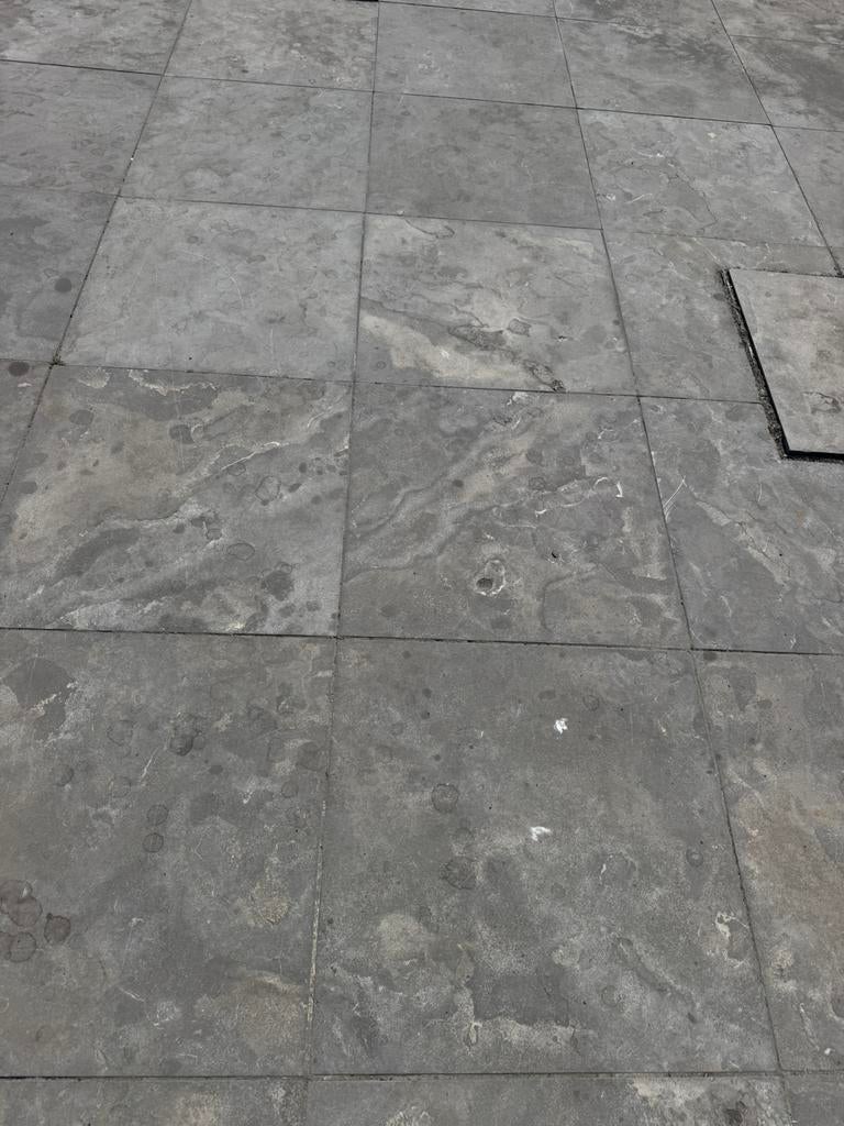 Blauwsteen tegels 50/50, Ophalen, Zo goed als nieuw