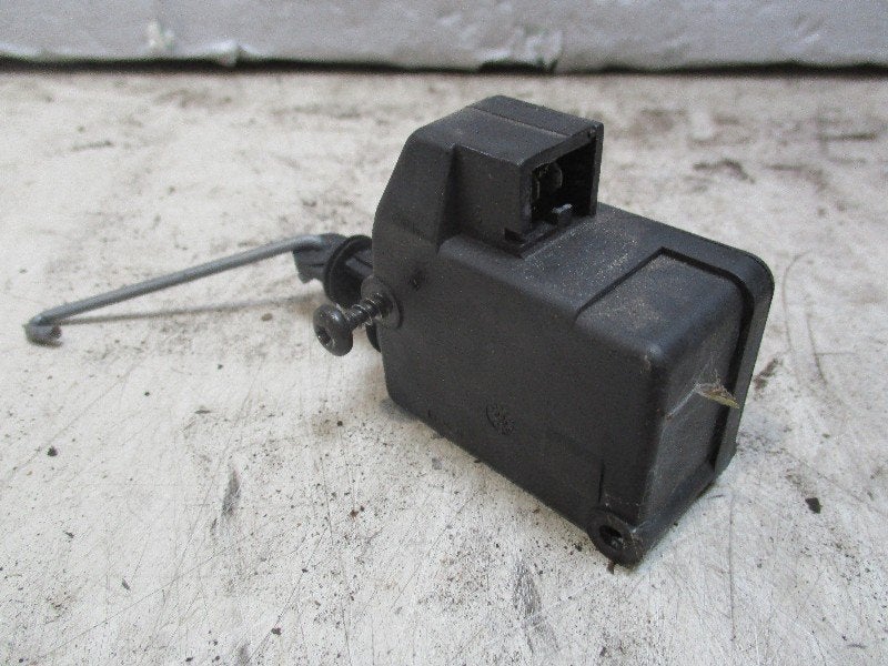 VEROUILLAGE CENTRALISEE CAPOT MOTEUR Peugeot 206 CC (2D), Valeo, Utilisé, 100, rue de Courcelles
75017  Paris, FR, Info@valeo.fr