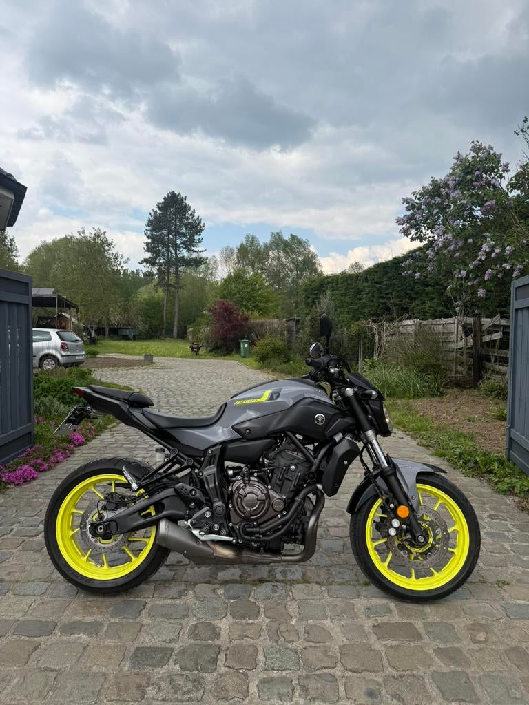 Yamaha MT-07 *Night Fluo* A / A2 (35kw) @AelbrechtMotors, Motoren, Motoren | Yamaha, Bedrijf, Ophalen