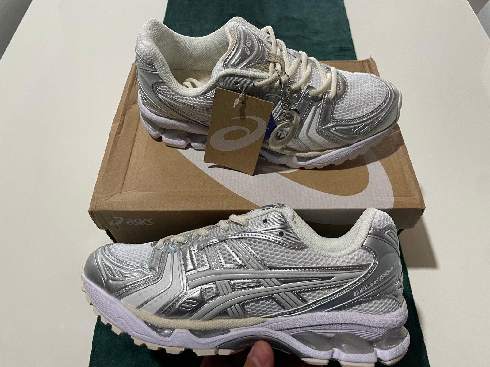 ASICS Gel-Kayano 14 silver/white, Ophalen, Wit, Nieuw, Sneakers