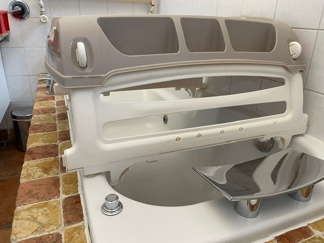 Go! Go! Table à langer OKBABY pour baignoire, lit, table, Enfants & Bébés, Bains & Soins, Comme neuf, Coussin à langer, Autres marques