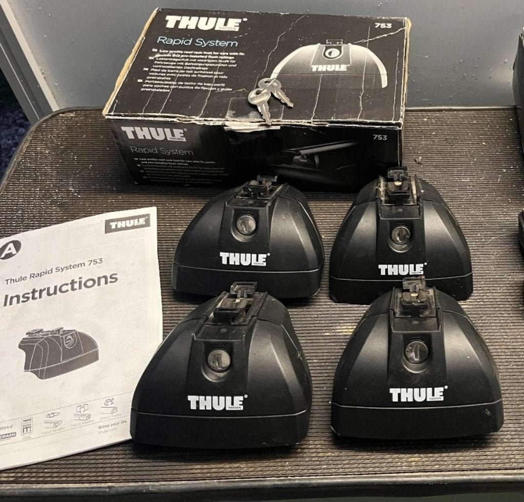 Thule 753 + kit 4053 voor peugeot 308sw, Ophalen of Verzenden, Gebruikt