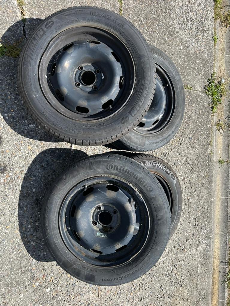 Ford stalen velgen 15inch, Auto diversen, Aanhangwagen-onderdelen, Ophalen, Zo goed als nieuw