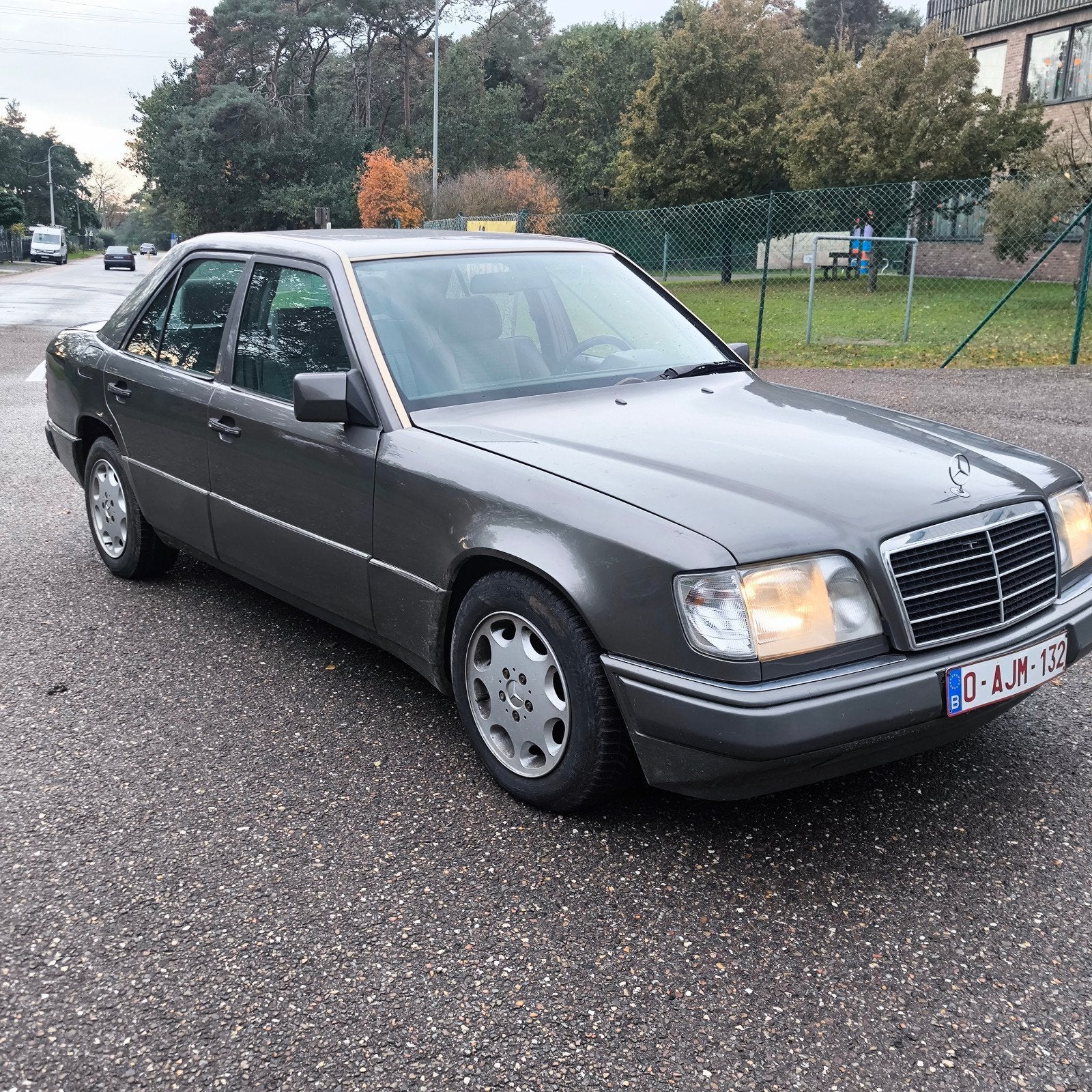 mercedes 230 e, Auto's, Particulier, Te koop, Centrale vergrendeling