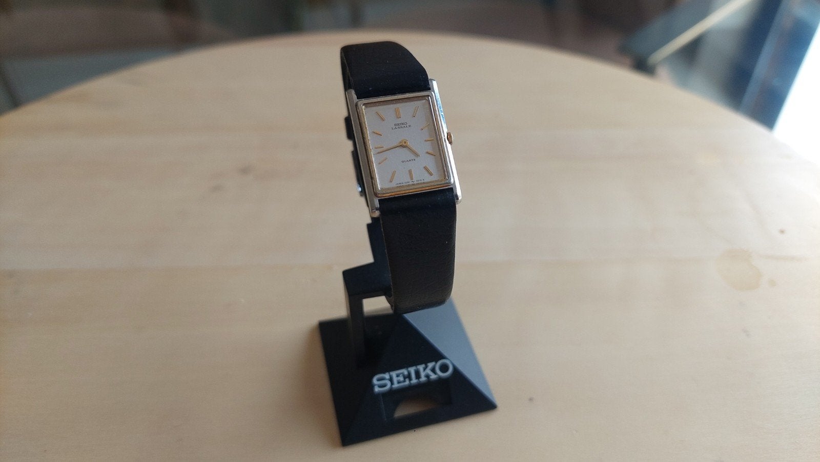 SEIKO TANK    LASSALE, Handtassen en Accessoires, Horloges | Dames, Goud, Goud, Seiko