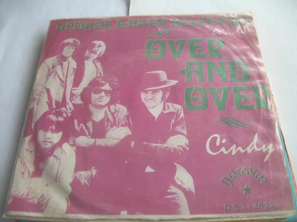 SINGLE 45T - George Baker Selection‎ — Over And Over, CD & DVD, Enlèvement ou Envoi, Single, Comme neuf, 1970 - 1979